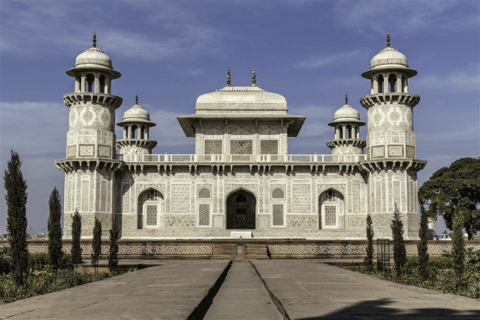 Mumbai : 2 Nights 3 Days Taj Mahal & Golden Triangle Tour Tour With Hotel, Flight Ticket, Local Guide, A/c Car Only.