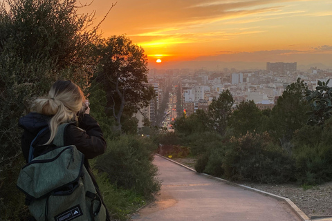 Alicante: Private Easy-walking City Tour & Castle.Shore also