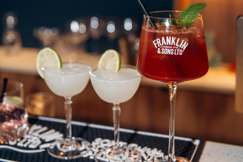 Cocktail Masterclass: Craft 3 Gin Drinks at Warsaw's Gin Bar