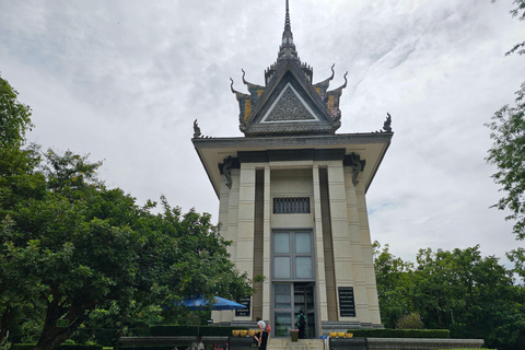 Phnom Penh: Genocide, Ta Phrom Temple, Tonle Bati Lake Tour