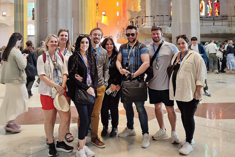 Sagrada Familia The Golden Hour with Skip the line Tickets