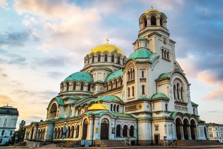 Scopri Sofia dall&#039;alto e la straordinaria danza del fuoco!