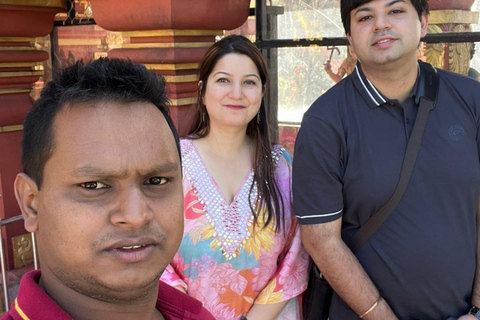 Kandy: Tuk-Tuk Sights, Culture, Shopping & Treatment