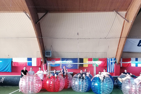 Fútbol burbuja en Hamburgo, cerca de la ciudad (en césped artificial cubierto)Bubble Football en Hamburgo, cerca de la ciudad (en césped artificial cubierto)