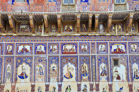 Mandawa Heritage Tour: From Jaipur to Bikaner Drop in 2 Days Private Tour with A/C transport and Dedicated Driver.