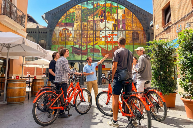 Malaga Interactive Bike & E-Bike Adventure with Local Guide Private Tour with Standard Bicycles