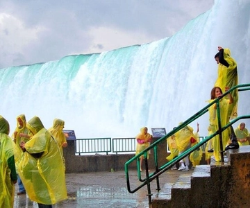 Niagara Falls Tour from Toronto with Boat & Behind the Falls