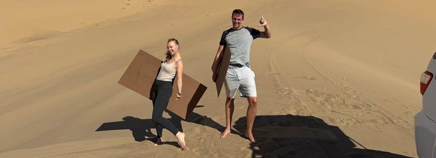 Swakopmund : aventure en sandboard. Descendez, navette !