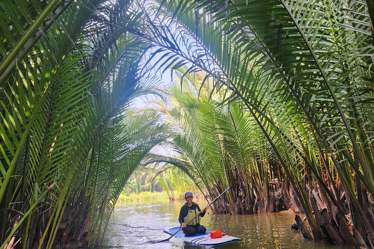 Hoi An: Viaggio in stand-up paddling all'alba per conoscere la vita locale
