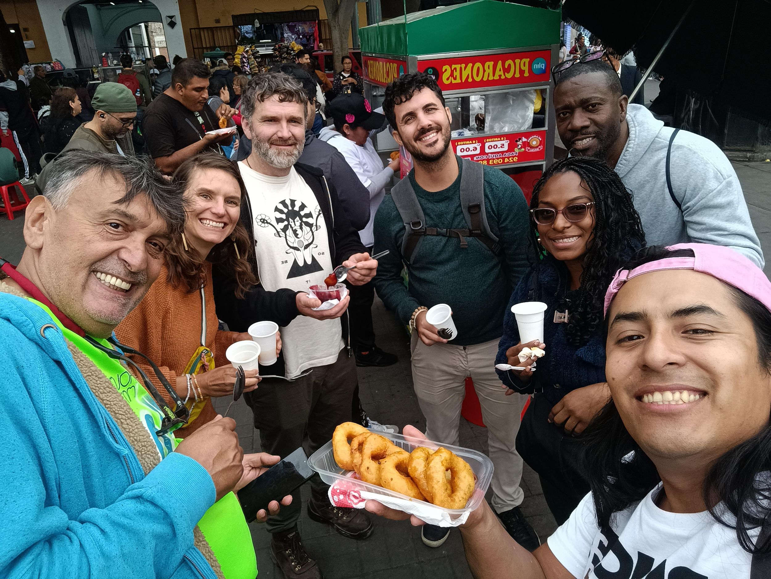 Streetfood-Tour | Hole-in-the-Wall-Edition (Beyond Netflix)