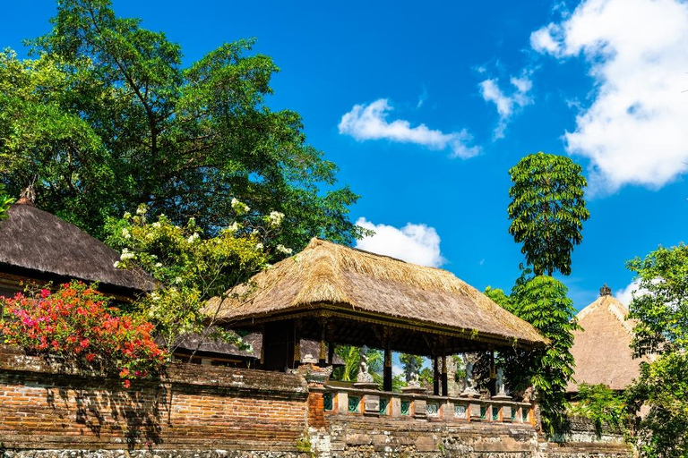 巴厘岛塔曼阿尤恩和塔纳洛特日落之旅