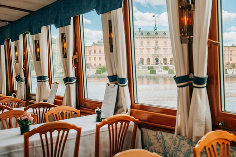 Stockholm: Drottningholm - Lunch Cruise (round trip)