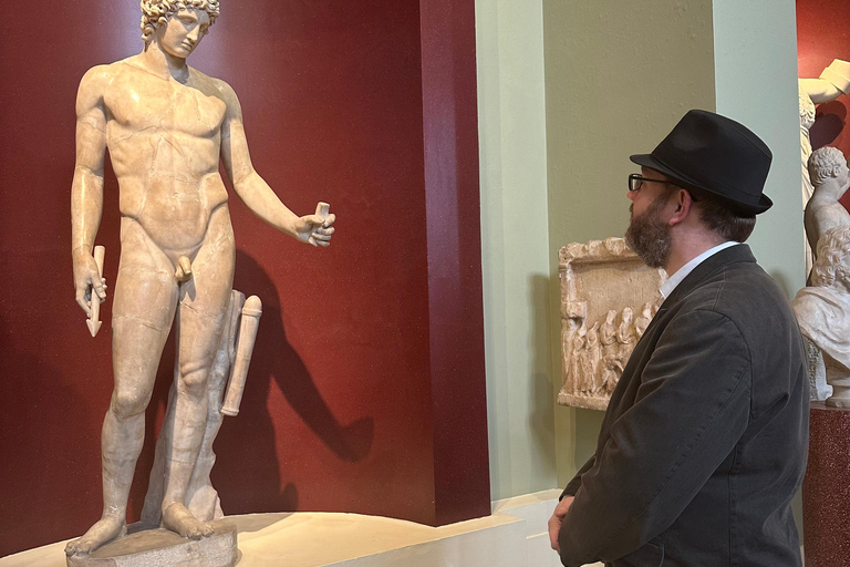 Oxford: Ashmolean Museum Guided Tour with Art Historian