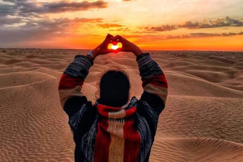 From Djerba &Zarzis: 2 day tour with night in tent in sahara