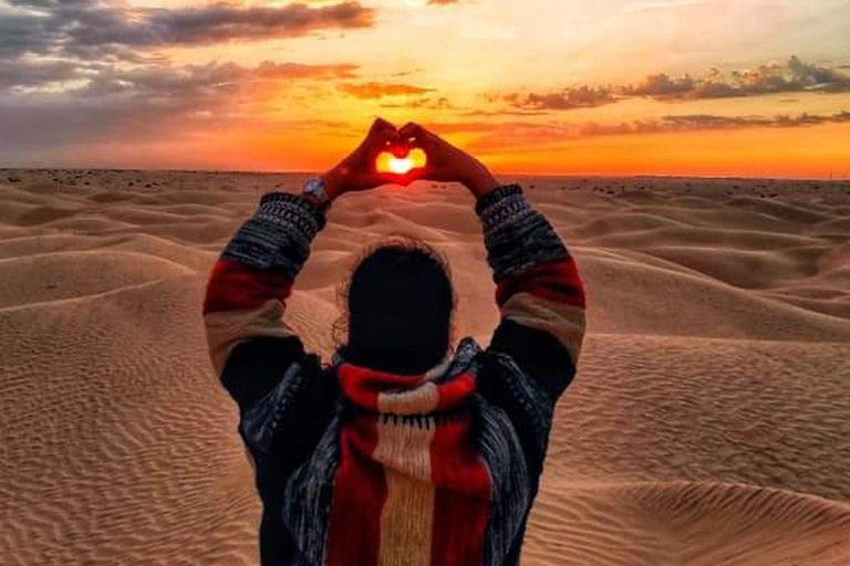 From Djerba &Zarzis: 2 day tour with night in tent in sahara