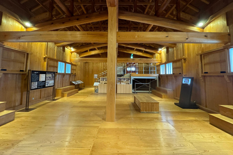 Kanazawa: Samurai Castle and Warrior District Walking Tour