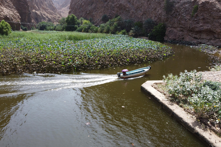 Oman: 5-Day Guided Tour with Accommodation