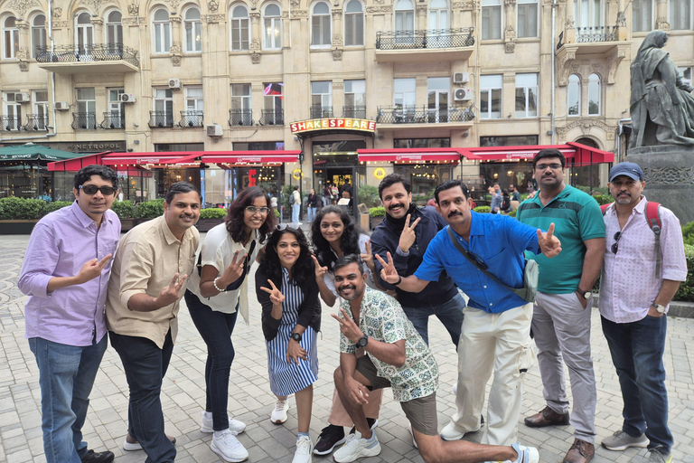 Baku: Old City Adventure Tour with Wine Tasting