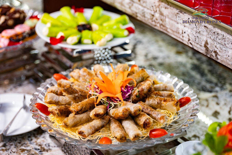 Hanoi: Halong Bay Full-Day Tour with 5-star Diamond Cruise