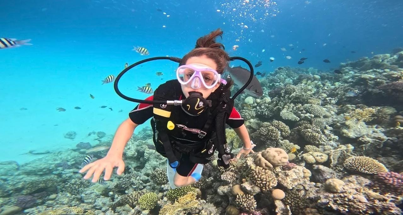 Sahl Hasheesh: Elite-Tauch- und Korallenriff-Erlebnis am Strand