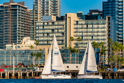 San Diego : Détendez-vous lors d&#039;une croisière de luxe le matin, le jour ou au coucher du soleil.Voile publique de 2 heures le matin