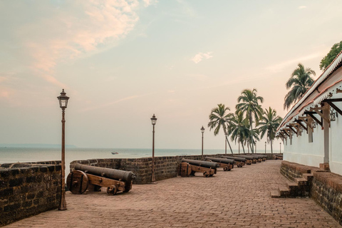 Candolim: Heritage Walk av Fort Aguada Port and Jail Complex