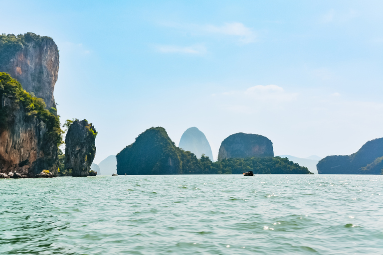 Vanuit Phuket: excursie James Bond Island per longtailboot