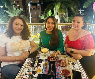 Medellin: Private Fonda Tour with Hotel Pickup