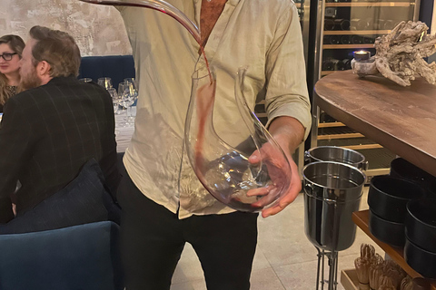 Wine Tasting with Professional Sommelier in centre Valencia