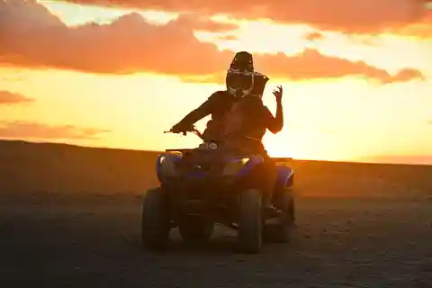 Marrakech: Agafay Quad Tour with Camel Ride, Dinner & Show