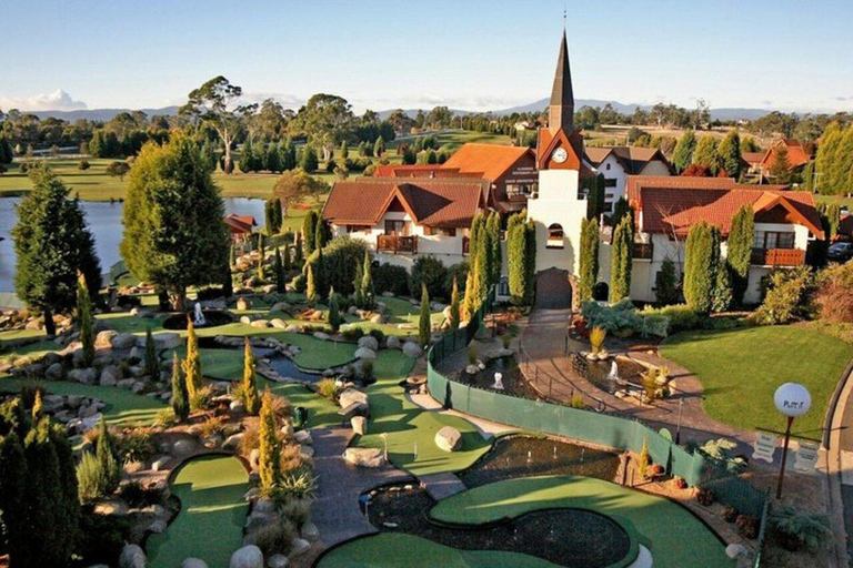 Hobart: Cataract Gorge and Grindelwald Day Tour