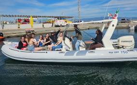 Cagliari: Sella del Diavolo Boat Tour with Aperitif & Snacks