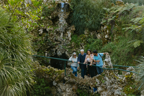 Sintra: Biglietto d'ingresso per Quinta da Regaleira e tour guidatoTour in portoghese