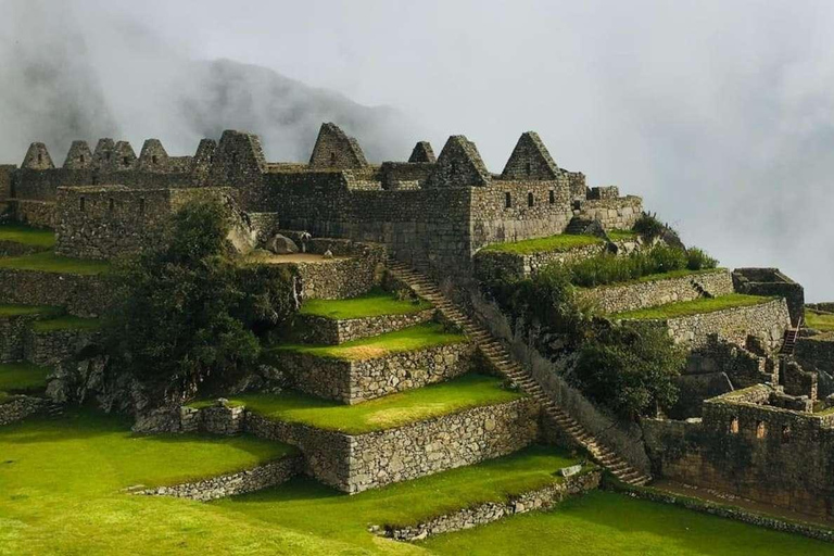 Cusco: Valle Sagrado + Machupicchu 2 días