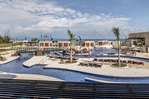 MBJ Airport Taxi to Royalton Blue Water / Ocean Coral Spring