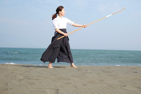 Kamakura: Naginata Experience with National Champion