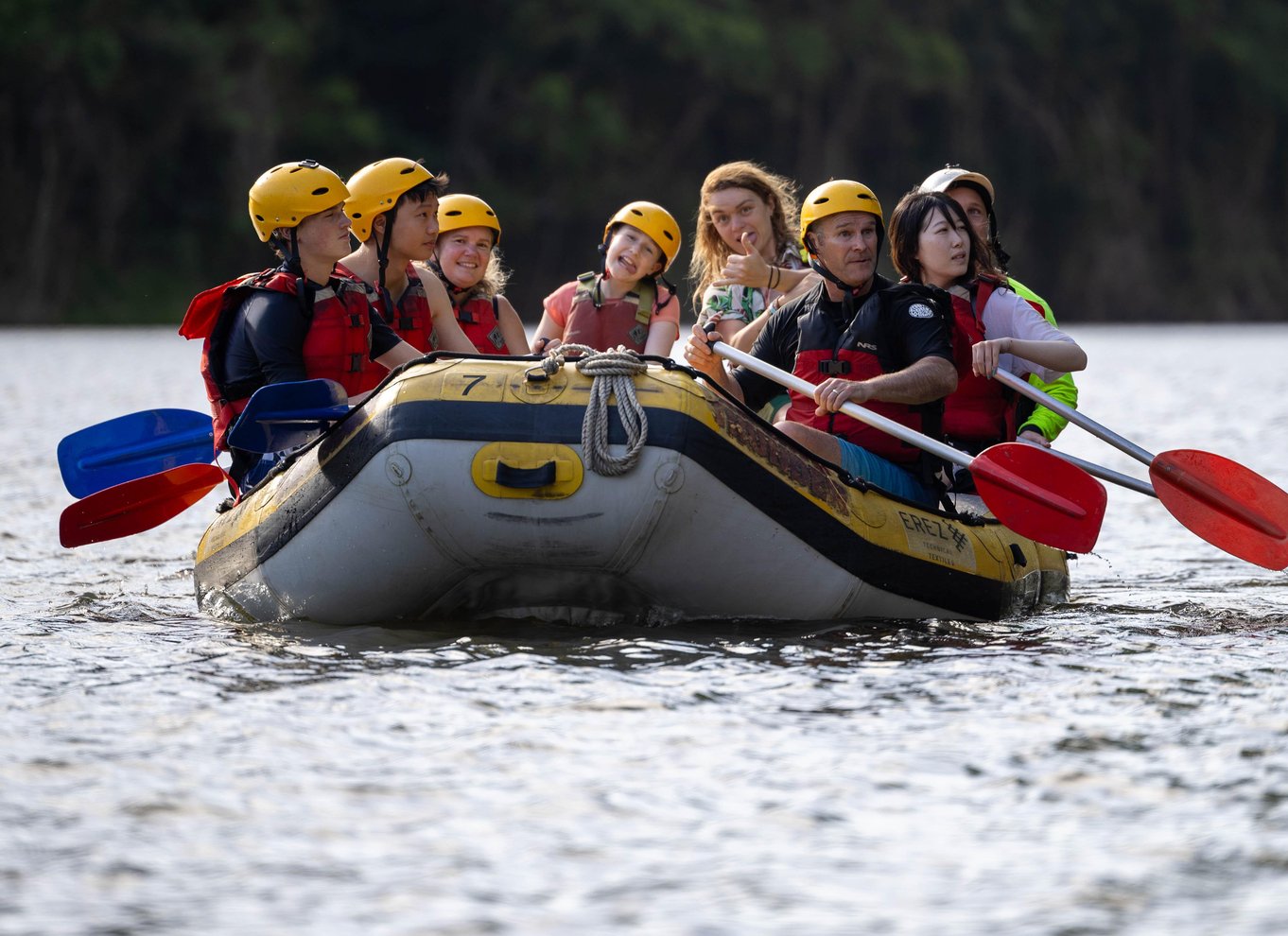 Barron Gorge: Halvdags Barron River White-Water Rafting