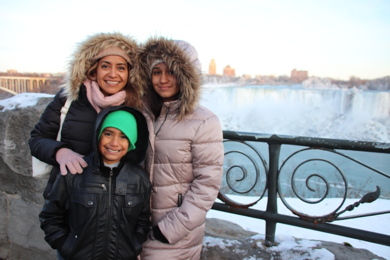 De Toronto : vin de glace, sirop d'érable et chutes du Niagara