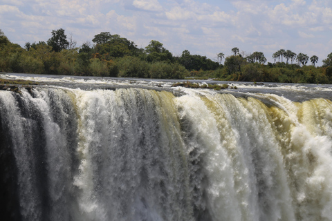 Victoria Falls Guided Tour with High Tea