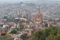 圣米格尔·德·阿伦德（San Miguel de Allende），电动观光之旅 - Housity