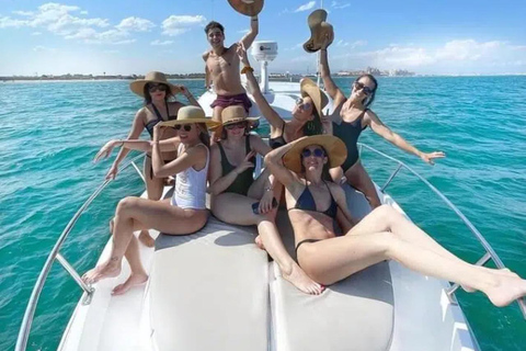Private Boat Trip in the Bay of Malaga City Private 4-hour boat trip in the Bay of Malaga