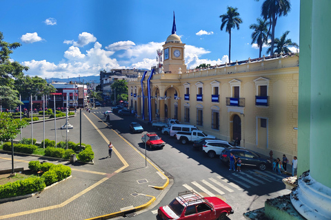Lago, Volcán y Termales: Santa Ana Experience