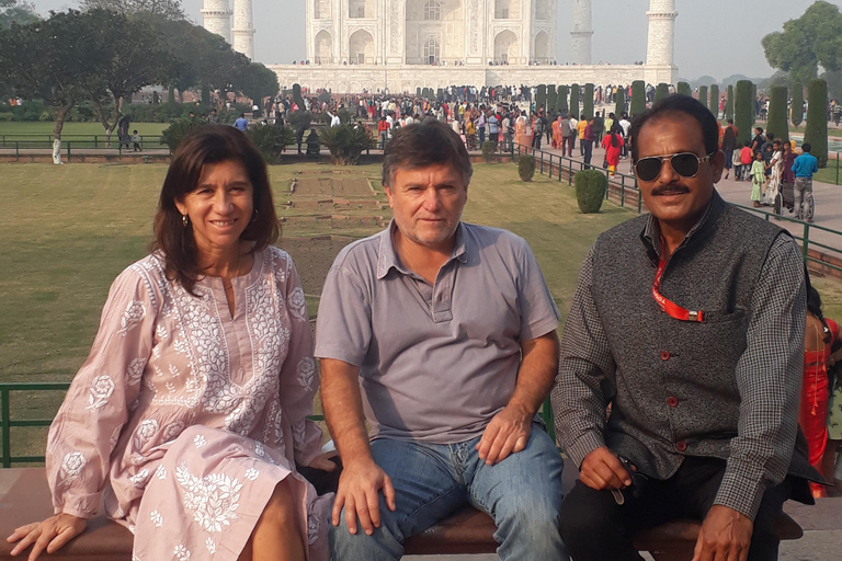 泰姬陵与阿格拉堡之旅（含标志性摄影环节）探索泰姬陵（仅限导览）