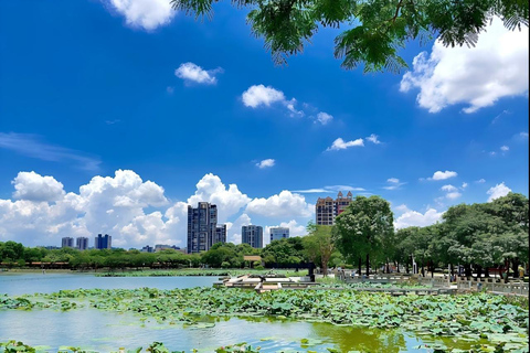 Guangzhou: 2-Day Lingnan Culture & Shunde Food Tour Guangzhou: 2-Day Tour（Upgrade car tour）