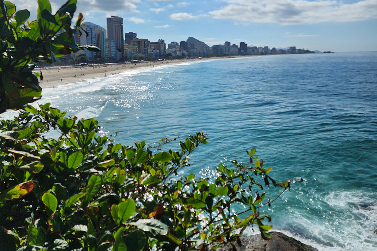 Rio de Janeiro: Running Sports Photoshoot Rio de Janeiro: Sports Photo Shoot – Running in Urca