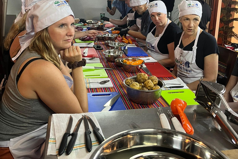 利马 - 米拉弗洛雷斯：秘鲁烹饪课程、皮斯科酸酒与热带水果利马 - 米拉弗洛雷斯：秘鲁烹饪课程、皮斯科酸酒和热带水果