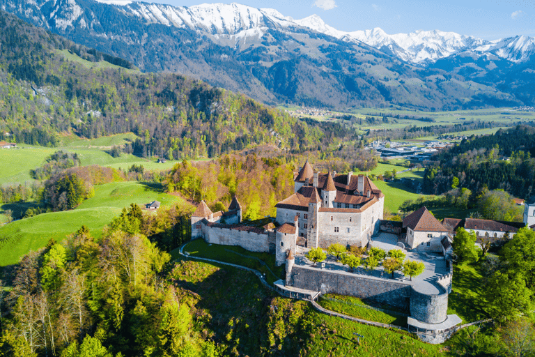Zürich : Visite privée avec dégustation de fromage de Gruyères et de chocolat