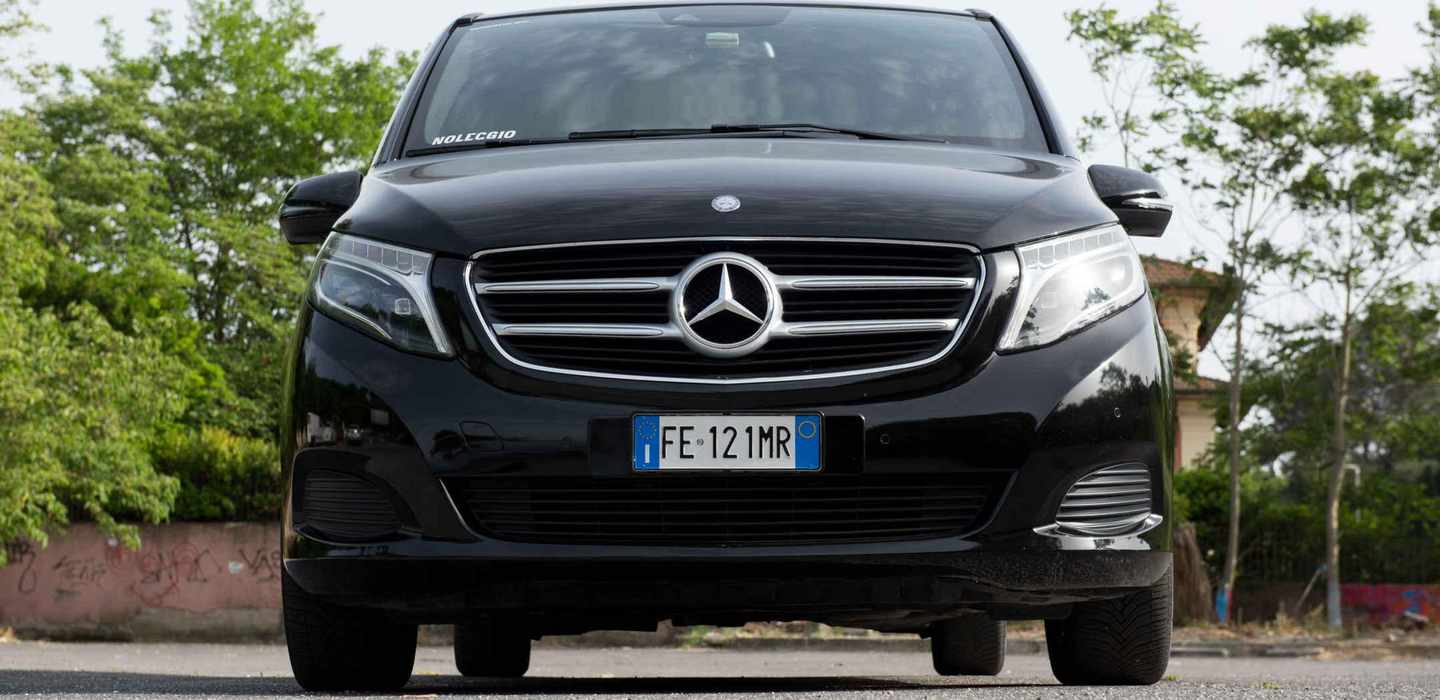 Privater Transfer in Rom: Fiumicino & Hafen Civitavecchia