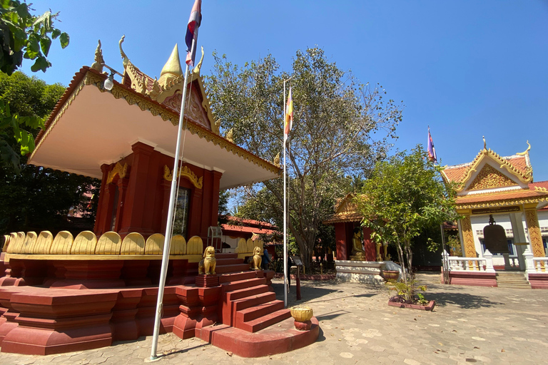 Siem Reap: Angkor Wat & Killing Fields 4-Hour Guided Tour) Option 1: Sunrise & Reflection