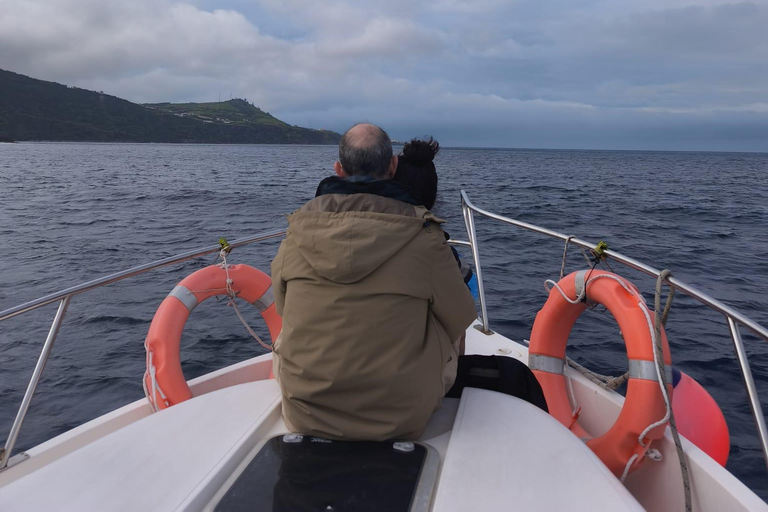 Flores: Caves, Waterfalls and Snorkelling